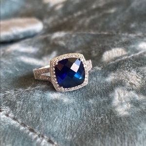 Sapphire ring